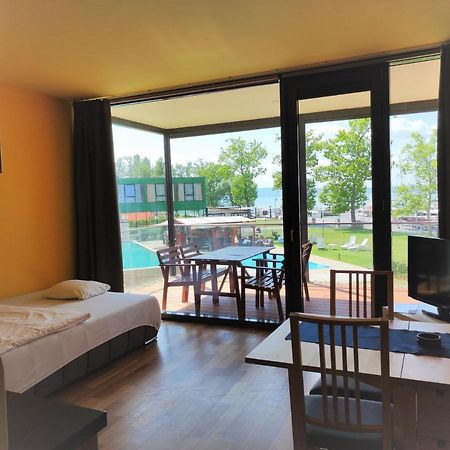 Soleil Apartmanok Balatonlelle Exteriör bild